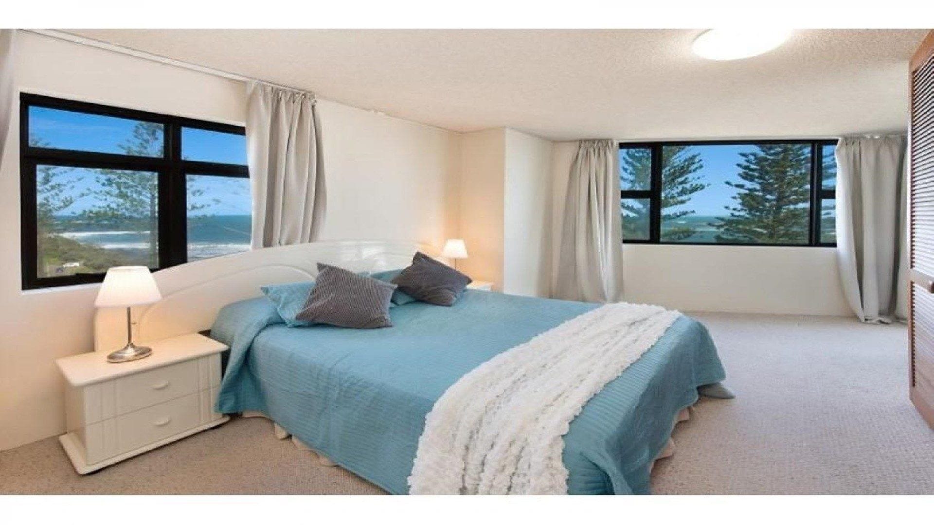 Gazeaway Unit 15 Kings Beach QLD