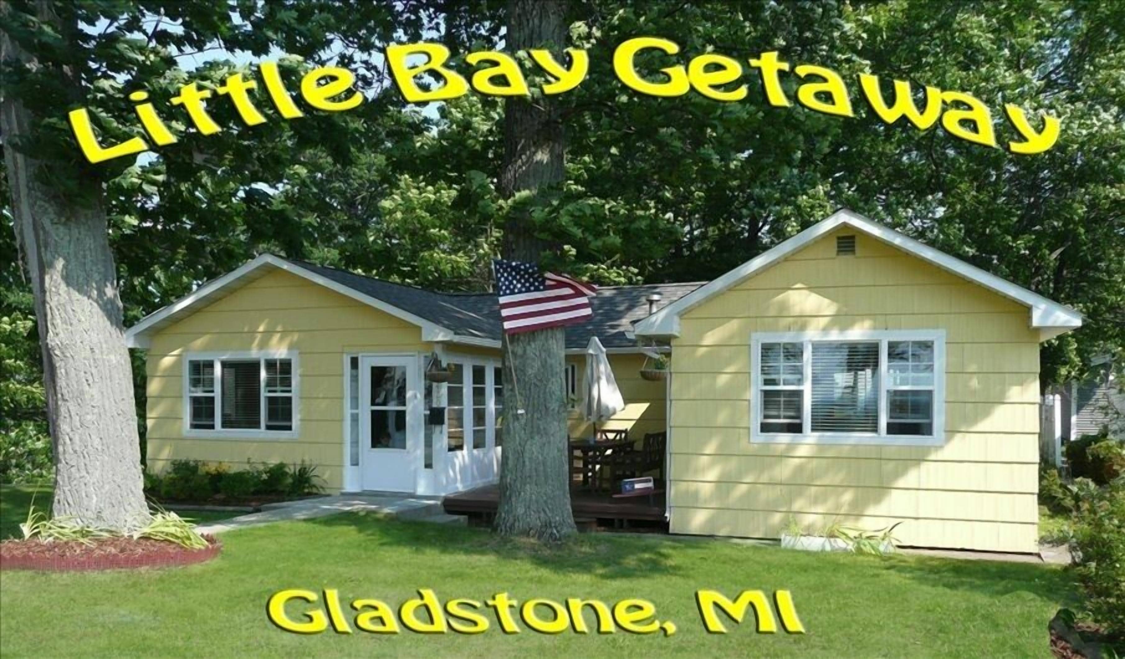 'little Bay Getaway' Cottage Near Beach & Park in Escanaba, United States