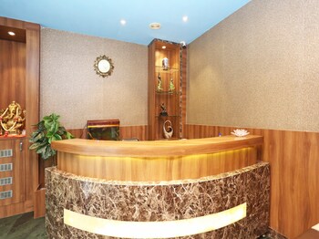 Capital O 3844 Hotel Kd Palace Kanpur Room Prices Reviews Travelocity