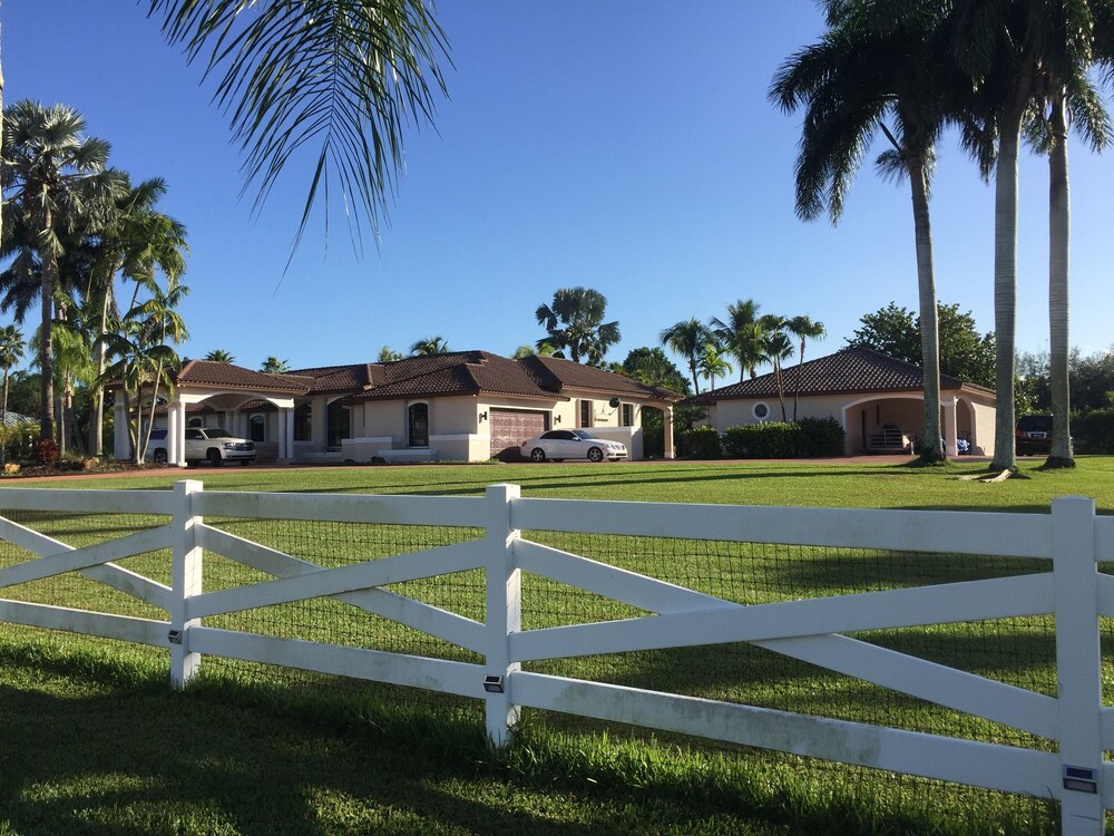 Ft. Lauderdale Guest House