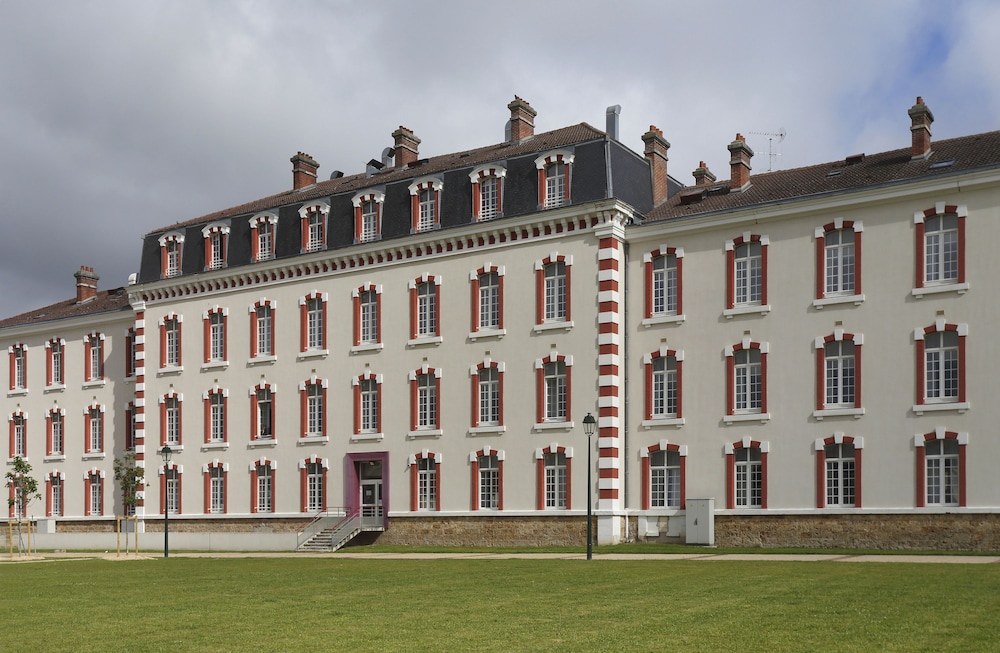 Vacancéole - Les Demeures Champenoises in Épernay, France