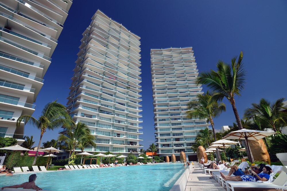 Oceanfront 19th Icon Puerto Vallarta In Puerto Vallarta