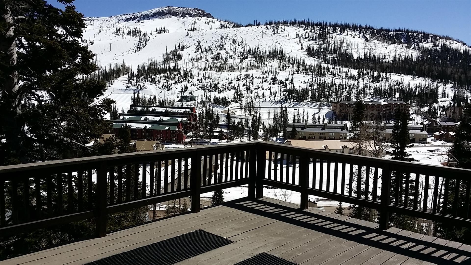 Unique Executive Multi Level Residence Unparalleled Views Hot Soak Tub Wifi Sat in Cedar City, United States