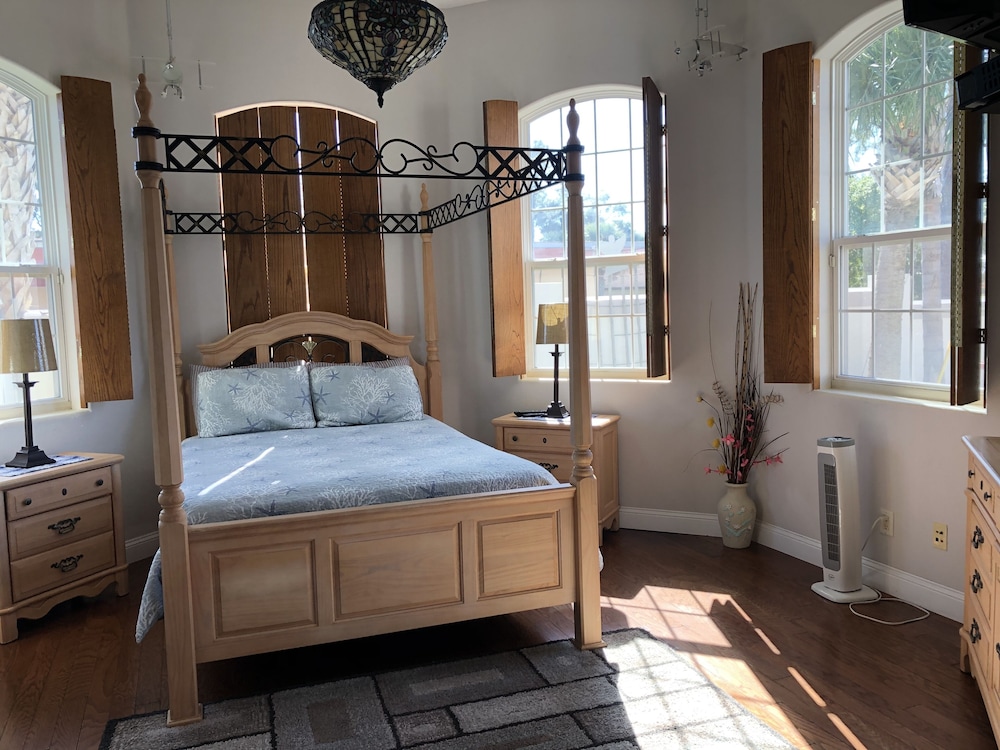 Spacious Waterfront Home Stunning Rocket Launch View Titusville Vrbo