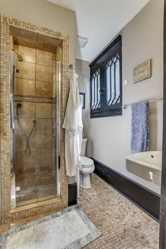 December Graduation Specials Book Now And Save