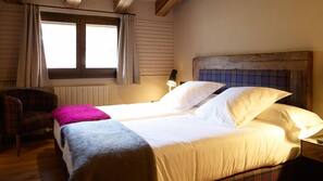 Coffre-forts dans les chambres, bureau, Wi-Fi gratuit, draps fournis