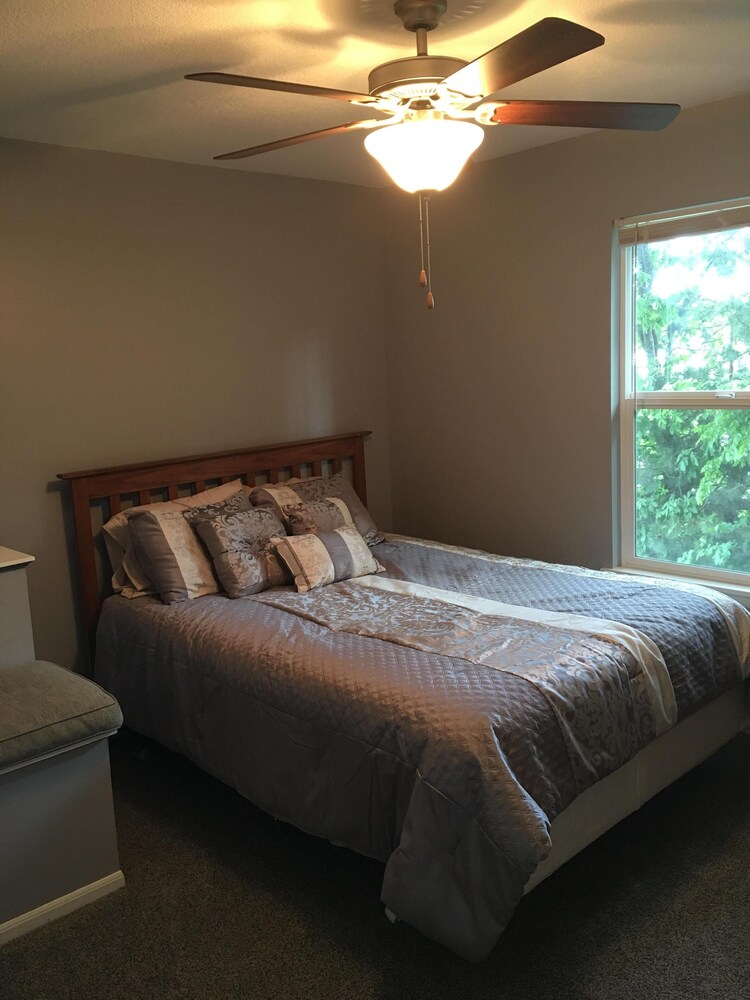 Captain Ron's NoWake Cove. Great deck with terrific views! Boat