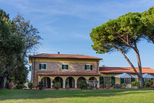 Piscine Municipale Découvrez Casciana Terme Lari Avec