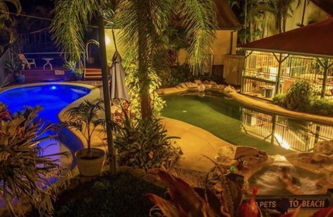 Christmas Accommodation - Private Villa in a Resort 5 Mins to Coffs Harbour