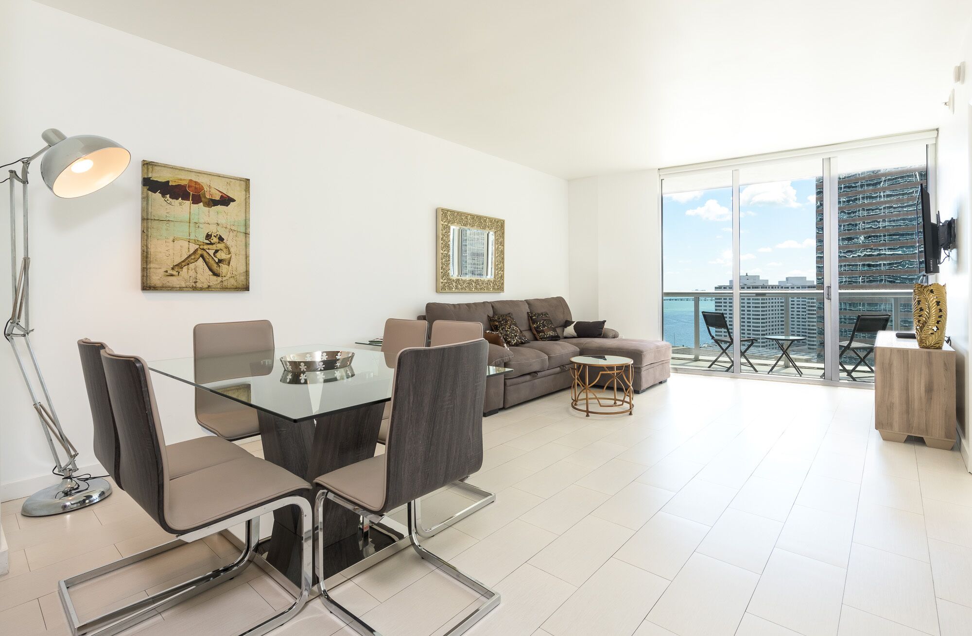 2 Bedroom Condo in Miami (Downtown Miami) | Expedia ...