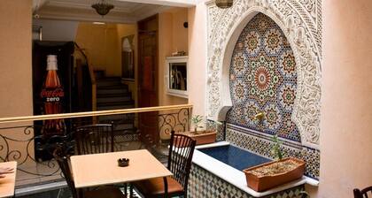 Hotel Bab Boujloud