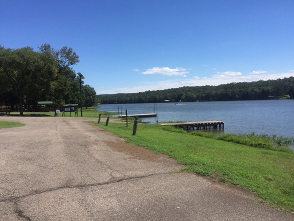 LOG Cabin ON Lake Dardanelle ON Dublin BAY ????? in ...