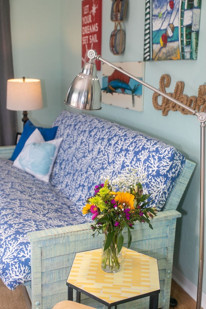 Lookout Penthouse - Beachview from every room