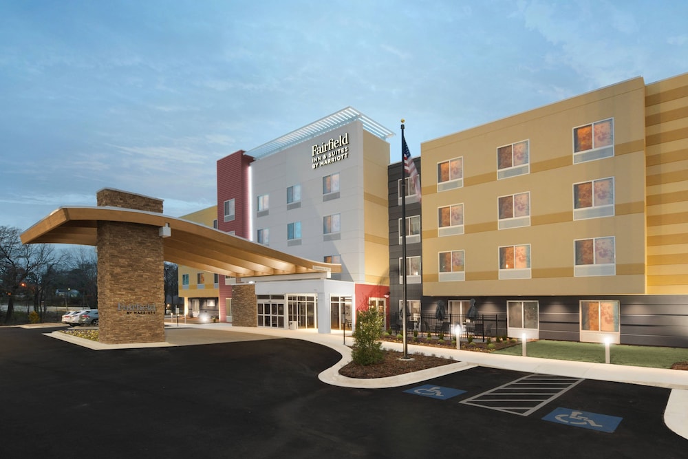 Fairfield Inn Suites By Marriott El Dorado In El Dorado - 