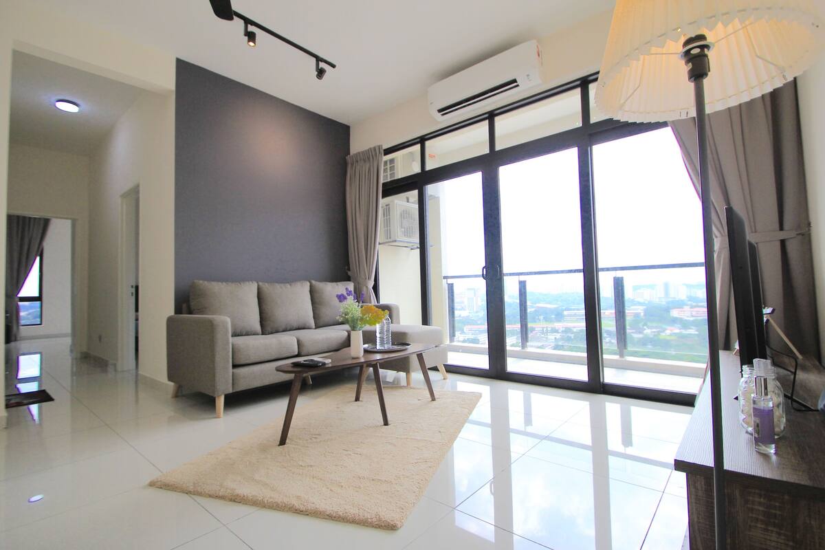 3 Bedroom Apartment In Kuala Lumpur Bandar Tun Razak Expedia Vacation Rentals