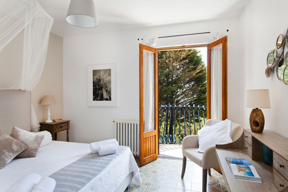 Villa Rocca Holiday Rental with private swimming pool in Cefalù