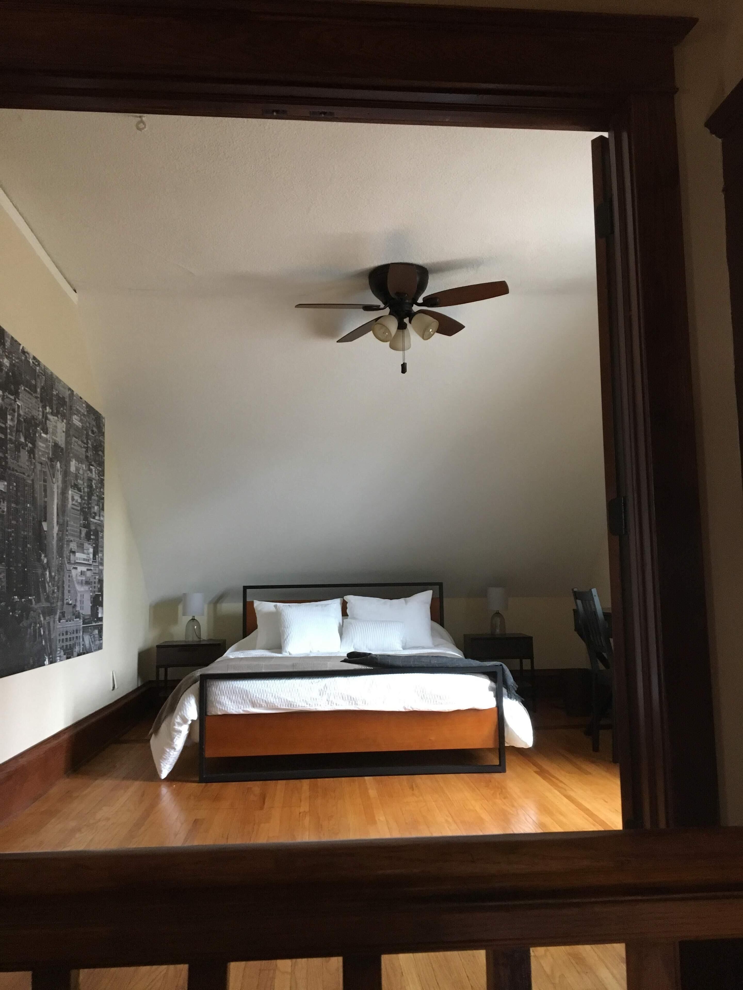 New Listing! Bella Casa! Whole house downtown Rochester. (Near Mayo Clinic) in Rochester, United States