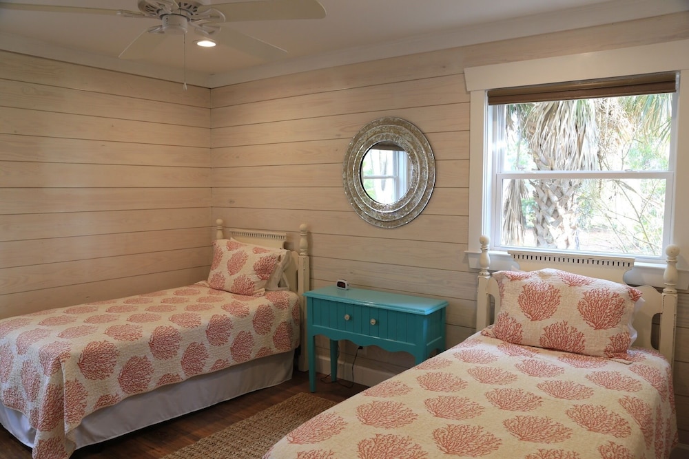 Deep water paradise! Beaufort County Vrbo