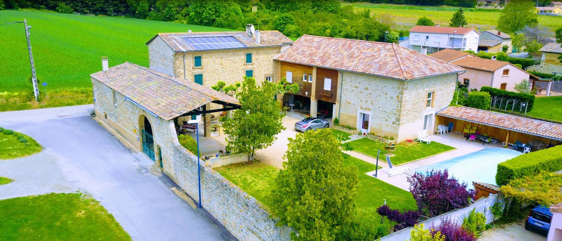 Ferme Des Denis Le Tonneau De Fortunee Chanos Curson Expedia Co Id
