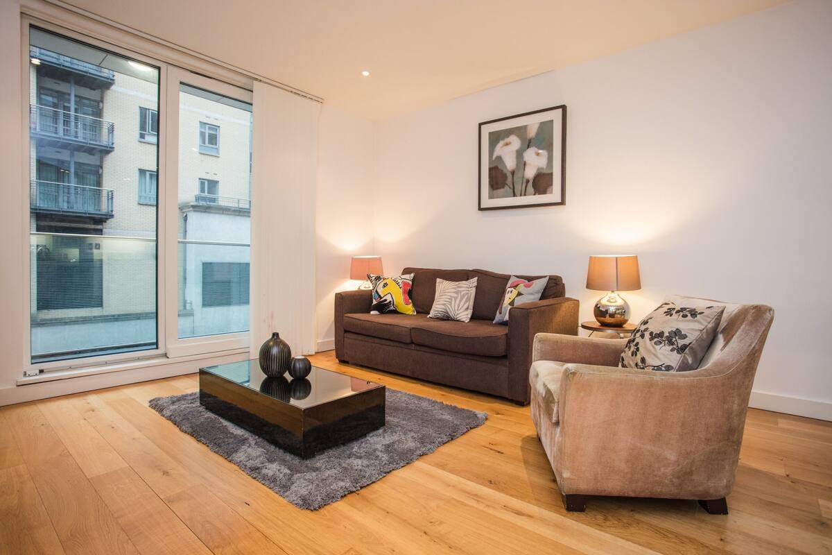 2 Bedroom Apartment Near Victoria Station Londra Regno Unito Expedia It