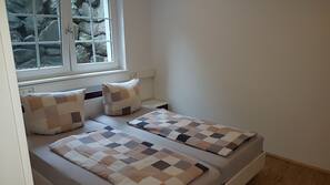 1 Schlafzimmer, Verdunkelungsvorhänge, Bügeleisen/Bügelbrett