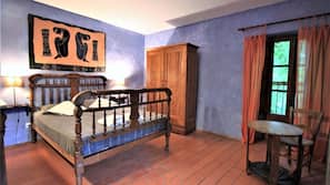 6 chambres, lits bébé (gratuits), lits pliants/supplémentaires gratuits