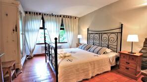 6 chambres, lits bébé (gratuits), lits pliants/supplémentaires gratuits