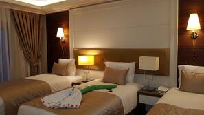 Egyptian cotton sheets, premium bedding, minibar, in-room safe