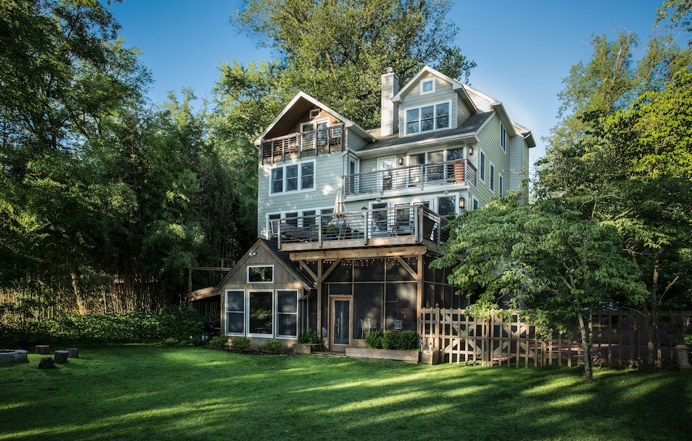 Featured on New Bucks County All Season River Home. No hidden