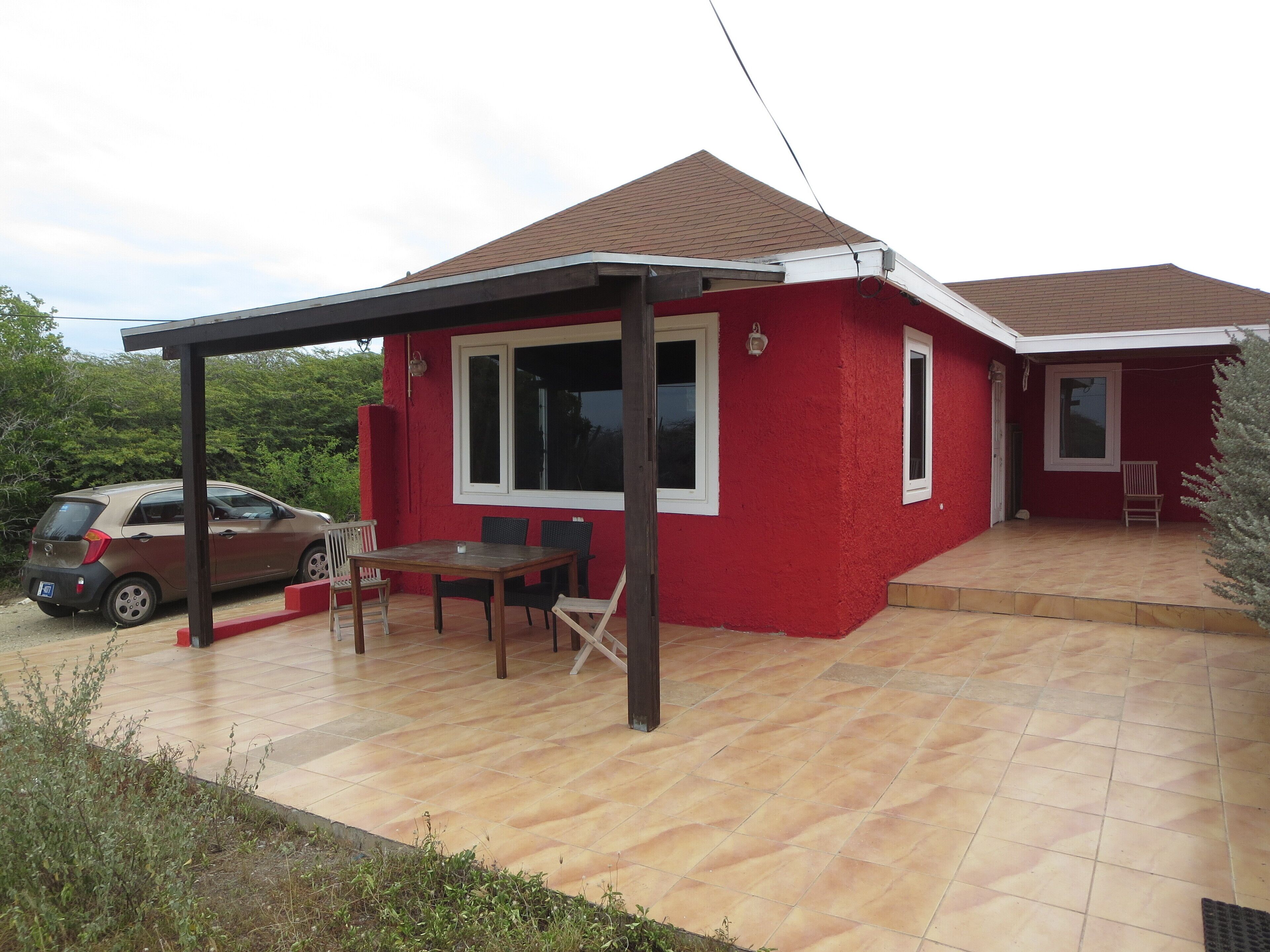 The Red House in Sero Colorado for Beach Surf- Kite and Dive Lovers in San Nicolas Zuid in San Nicolas Zuid, Aruba