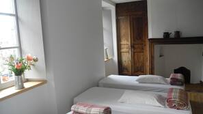 Individually decorated, individually furnished, soundproofing