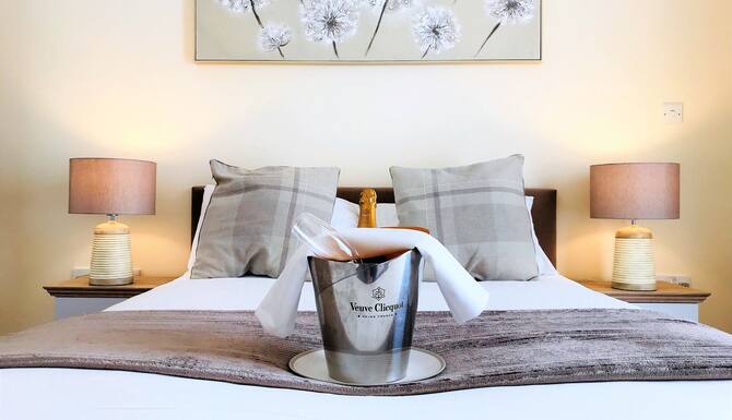 Ice House Apartments In Swansea United Kingdom Expedia