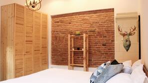 1 bedroom, iron/ironing board, WiFi, linens