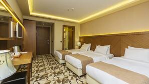 Minibar, free WiFi, linens