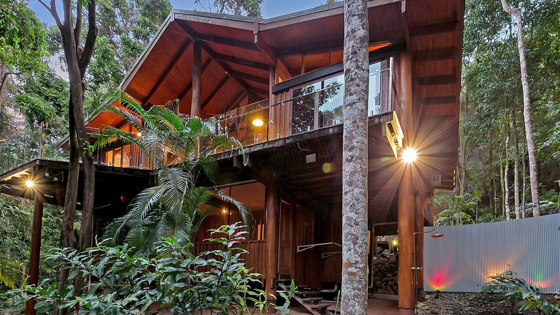 Wanggulay Too Treetops Cairns City