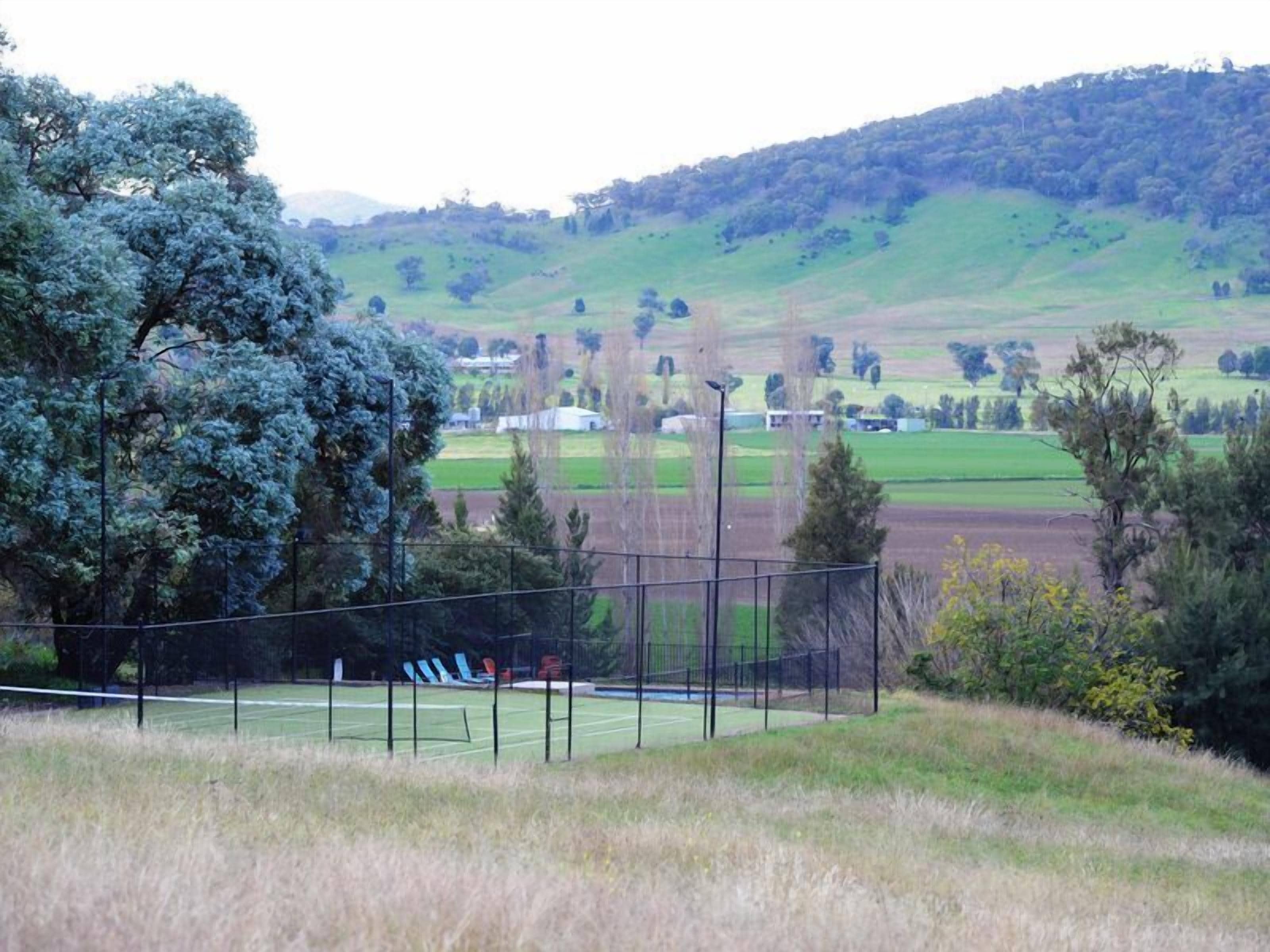 A Church in Mudgee - Romantic Private Getaway