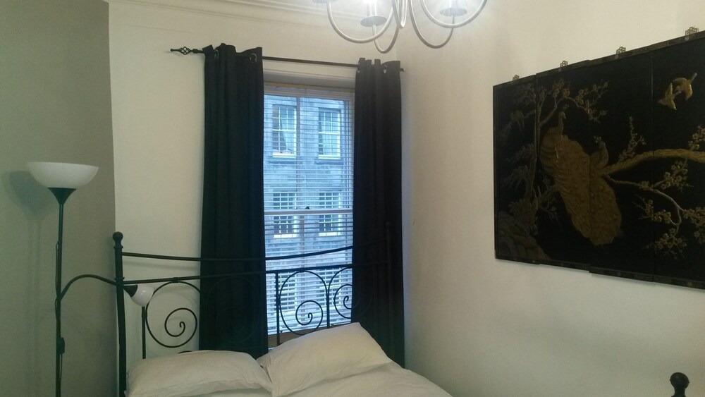 Wizard Ing Apartment At The Top Of Royal Mile Edinburgh 2019 Wizard Ing Apartment At The Top Of Royal Mile Edinburgh 2019 Hotel Prices Expedia Co Uk