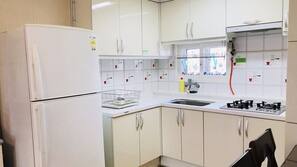 Fridge, microwave, stovetop, electric kettle