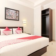 Oyo Rooms Bandung Hotels Expediacomsg