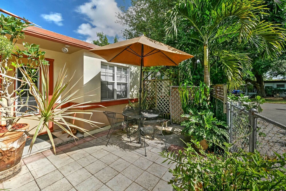 Miami Beach HomeStay