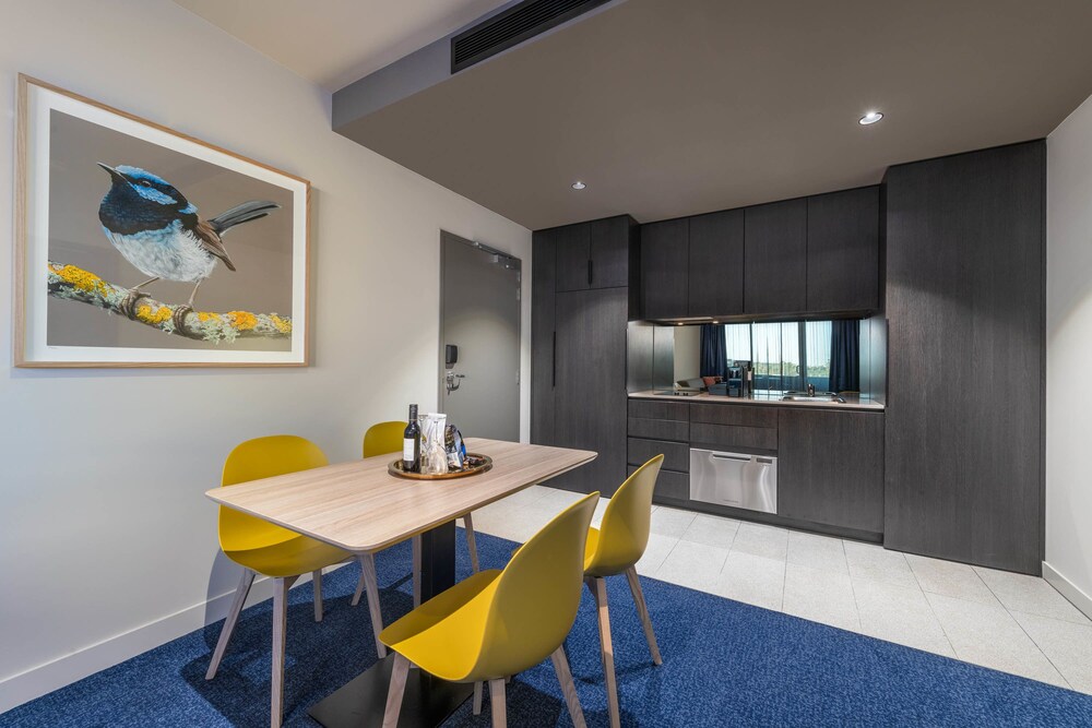 Mantra Epping
