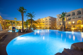 Tui Blue Alcudia Pins Reviews Photos Rates Ebookers Com