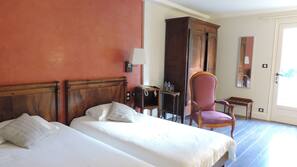 In-room safe, individually decorated, individually furnished, desk