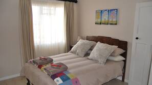 3 chambres, fer et planche à repasser, accès Internet, draps fournis