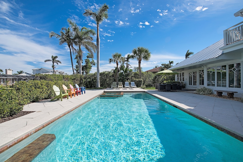 Captains Cottage Beach House Luxury Rentals Naples 2019