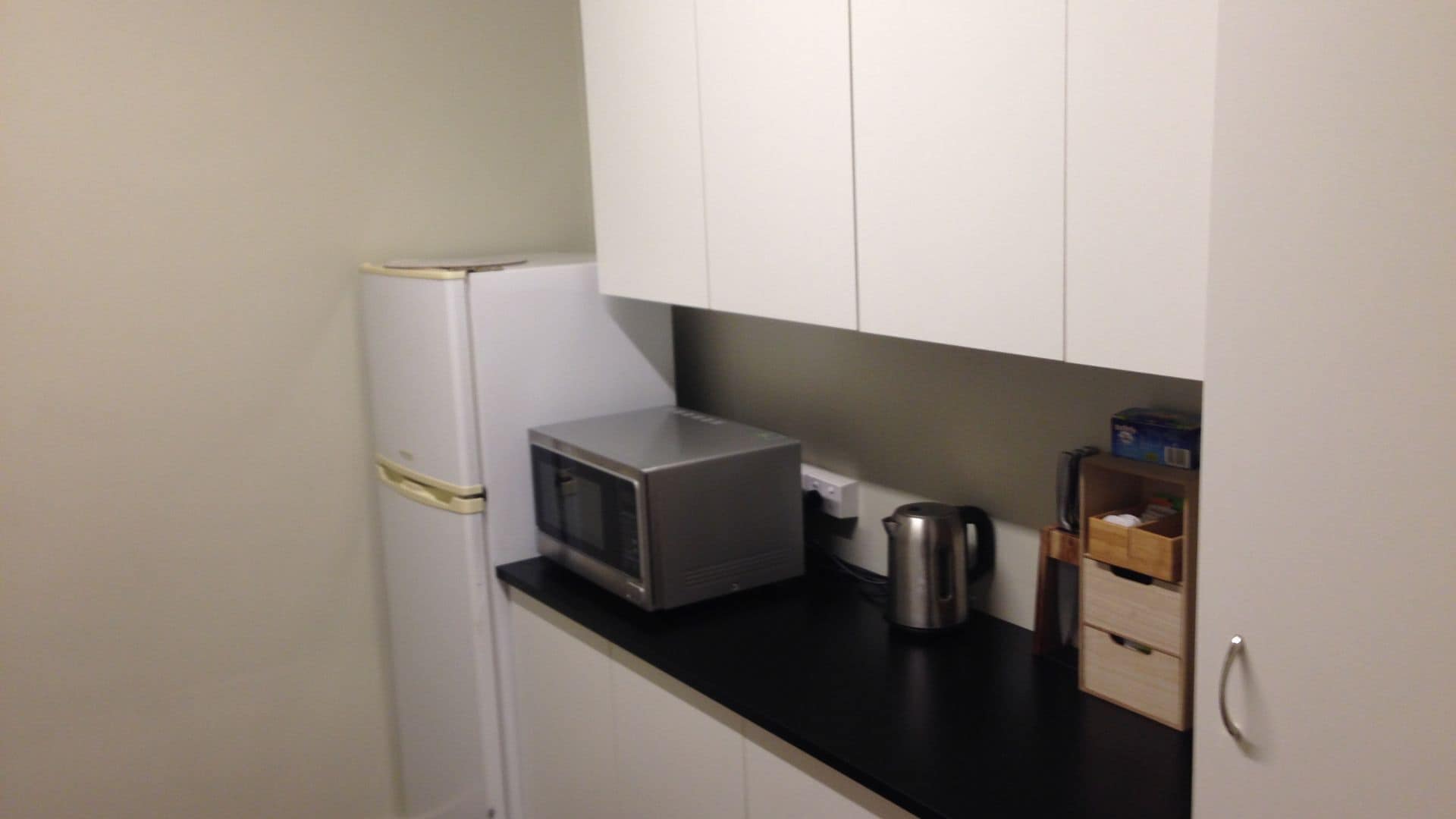 Affordable CBD Apartment by Langley Park & the River