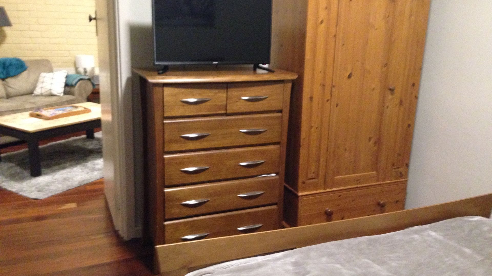 Affordable CBD Apartment by Langley Park & the River