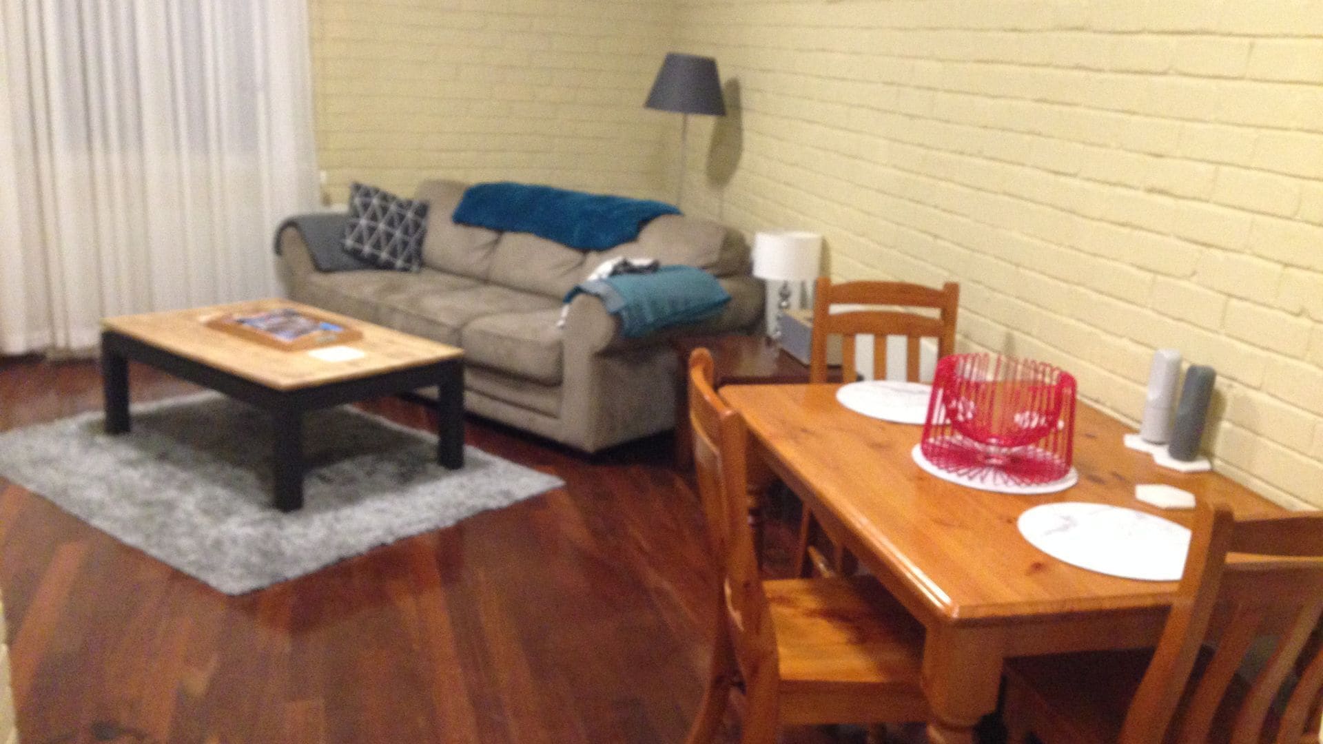 Affordable CBD Apartment by Langley Park & the River