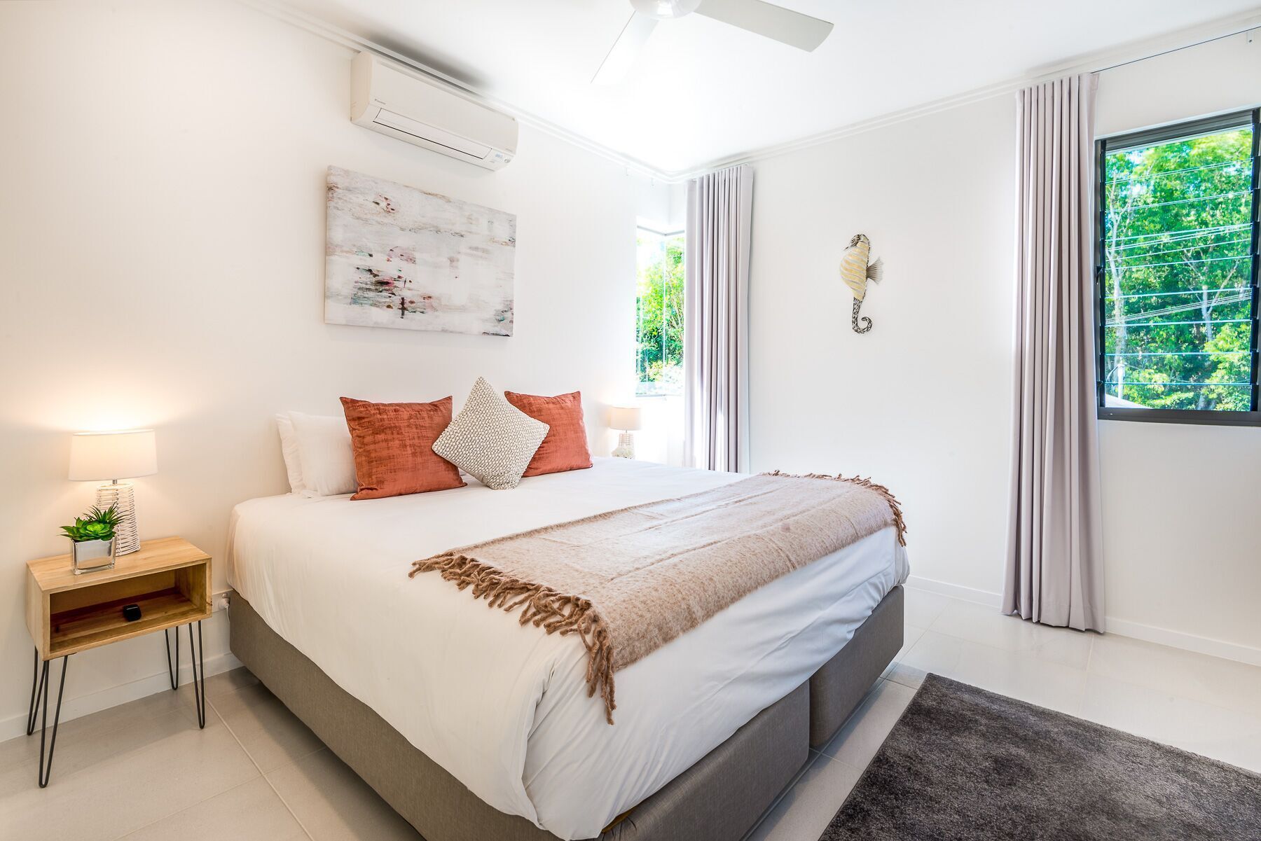 Cedar & Sea Perfect Position Winner 2019 HIA Award