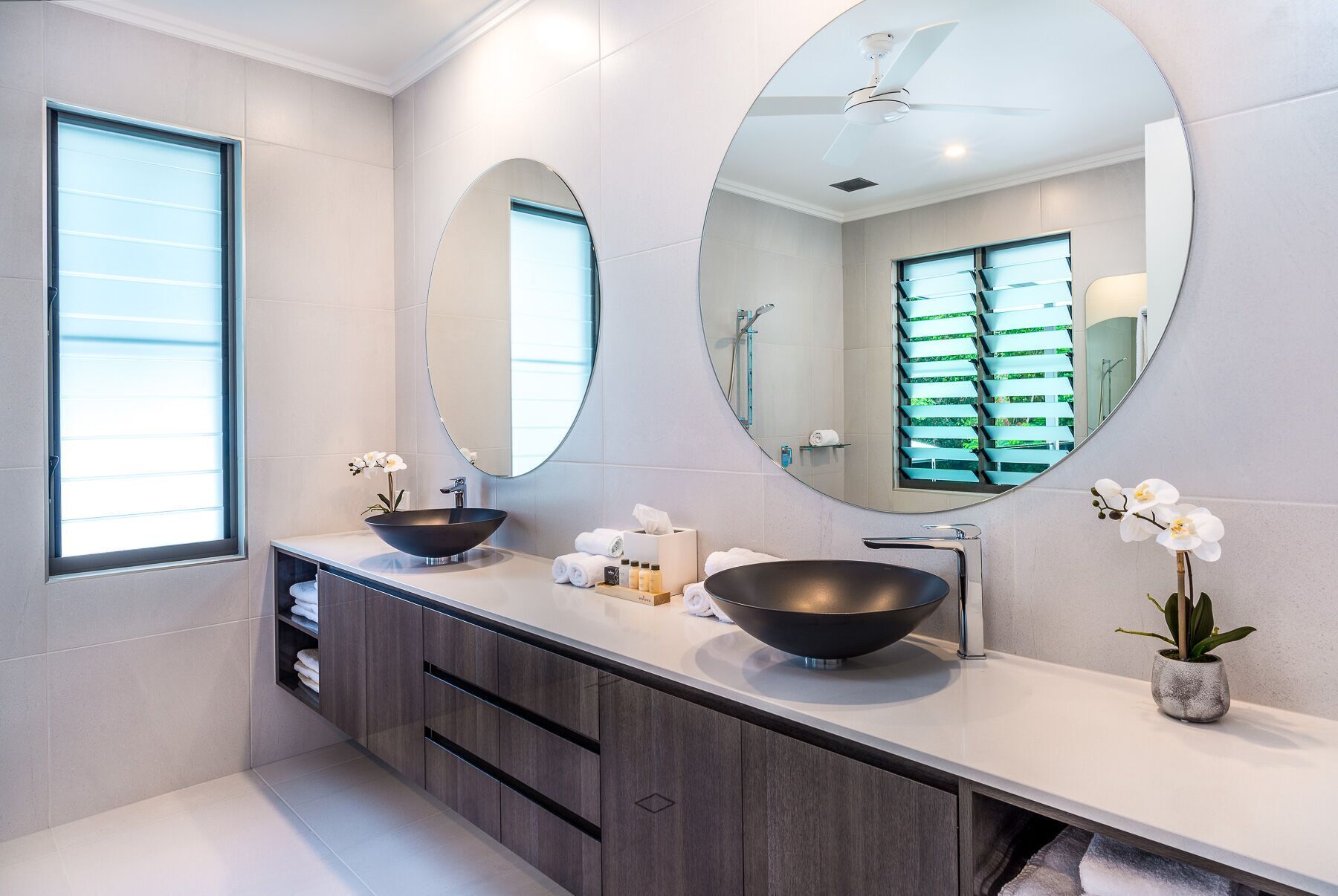 Cedar & Sea Perfect Position Winner 2019 HIA Award